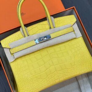 Classic Hermes Bag: A Stylish and Versatile Choice for Elegance